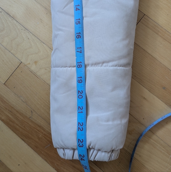 Pretty Little Things cropped puffer - Picture 5 of 5